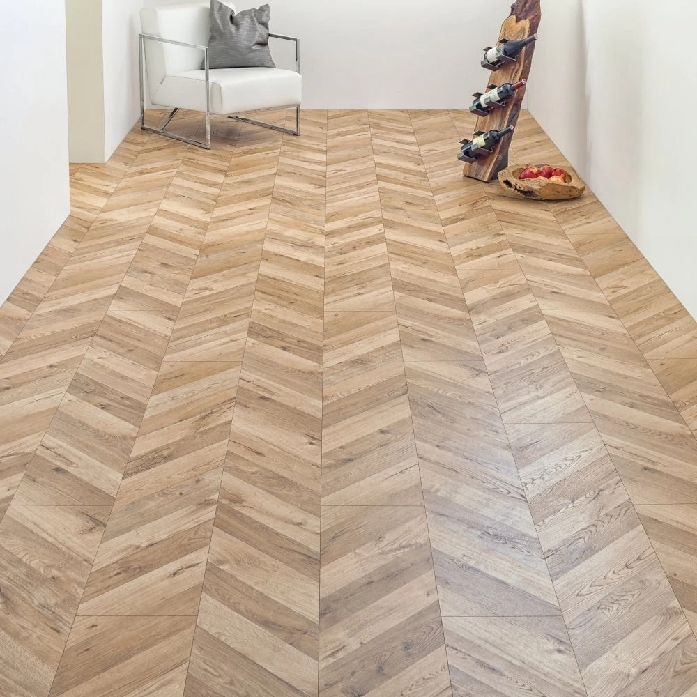 Kaindl Fortress Rochester Oak - Chevron Parquet 8mm Laminate Flooring (333483) - Image 3