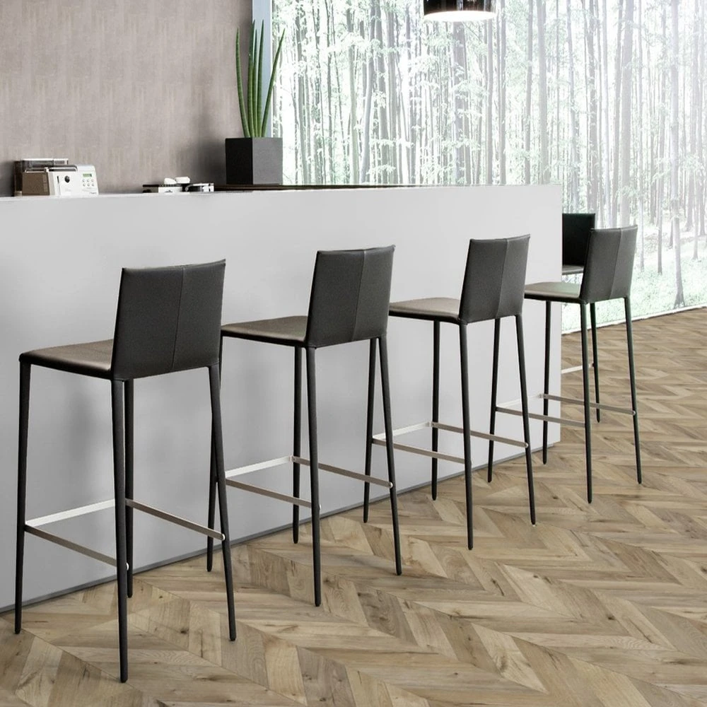 Kaindl Fortress Rochester Oak - Chevron Parquet 8mm Laminate Flooring (333483) - Image 5