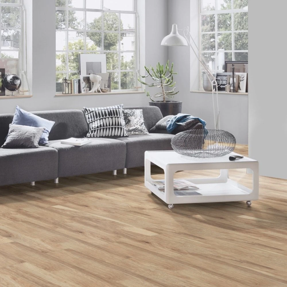 Krono Original Natural Hickory - Vintage Classic 10mm Laminate Flooring (249794) - Image 3