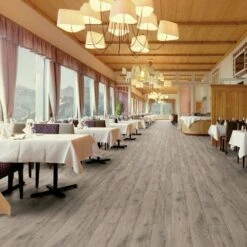 Swiss Krono Oak Campania - Lifestyle 10mm Laminate Flooring (218890)